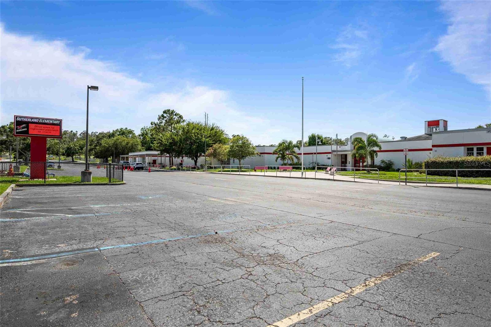 3350 FOX HUNT DR — photo 37