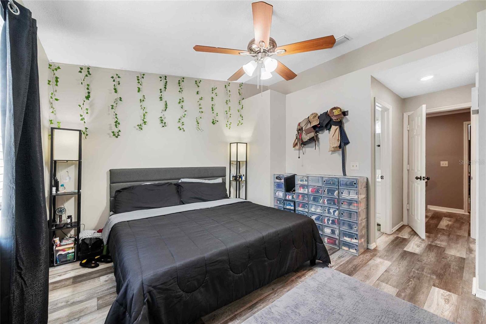 3350 FOX HUNT DR — photo 4