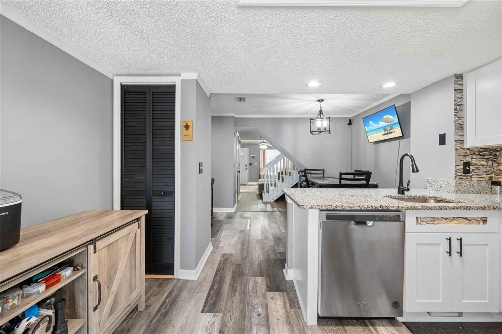 3350 FOX HUNT DR — photo 18