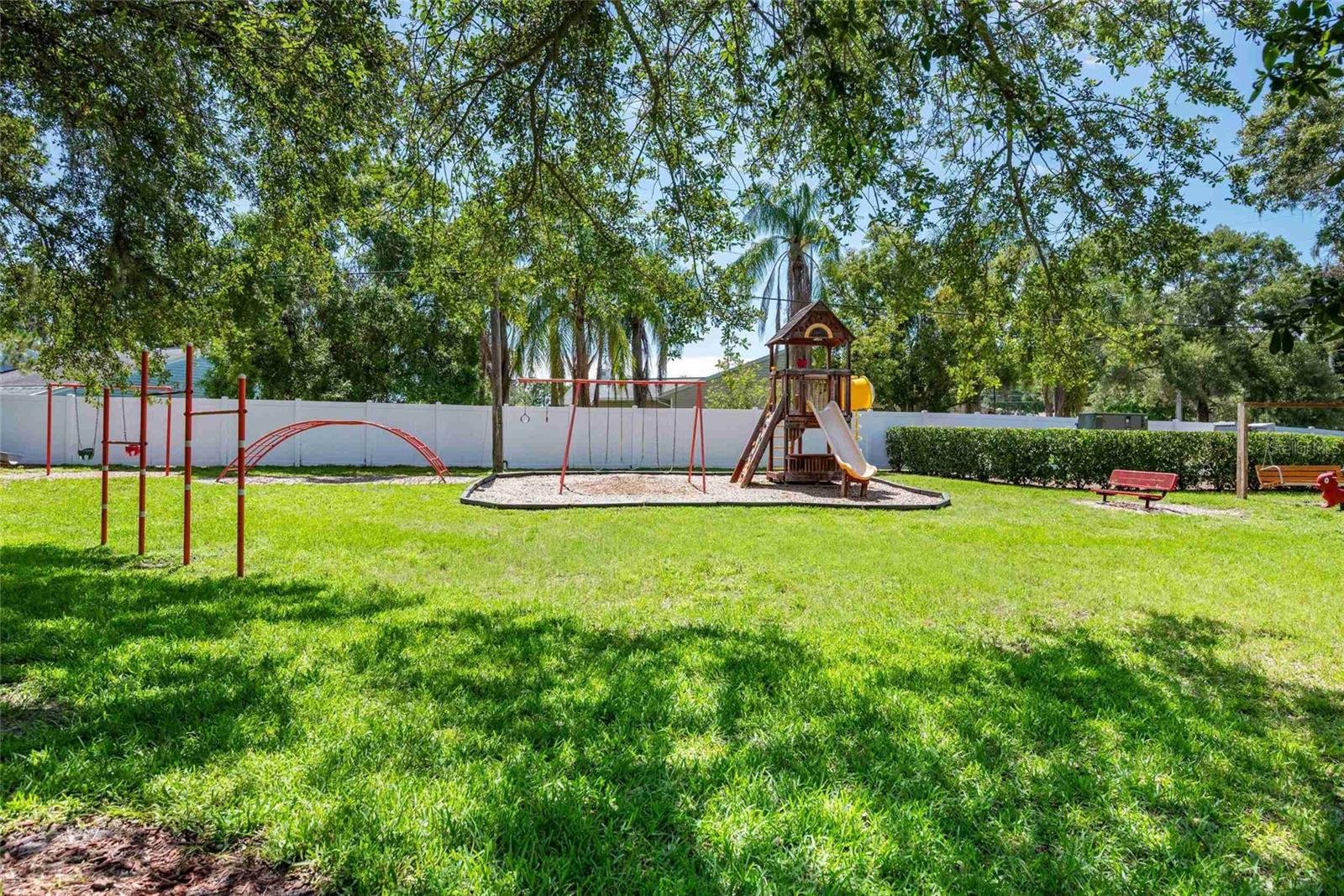 3350 FOX HUNT DR — photo 36