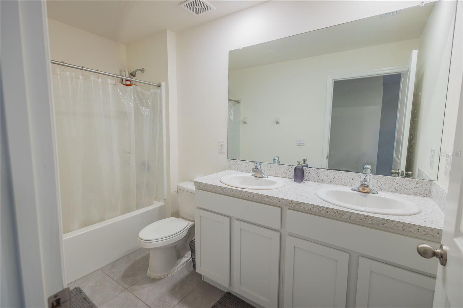 16546 MOSAIC OAR DR — photo 20