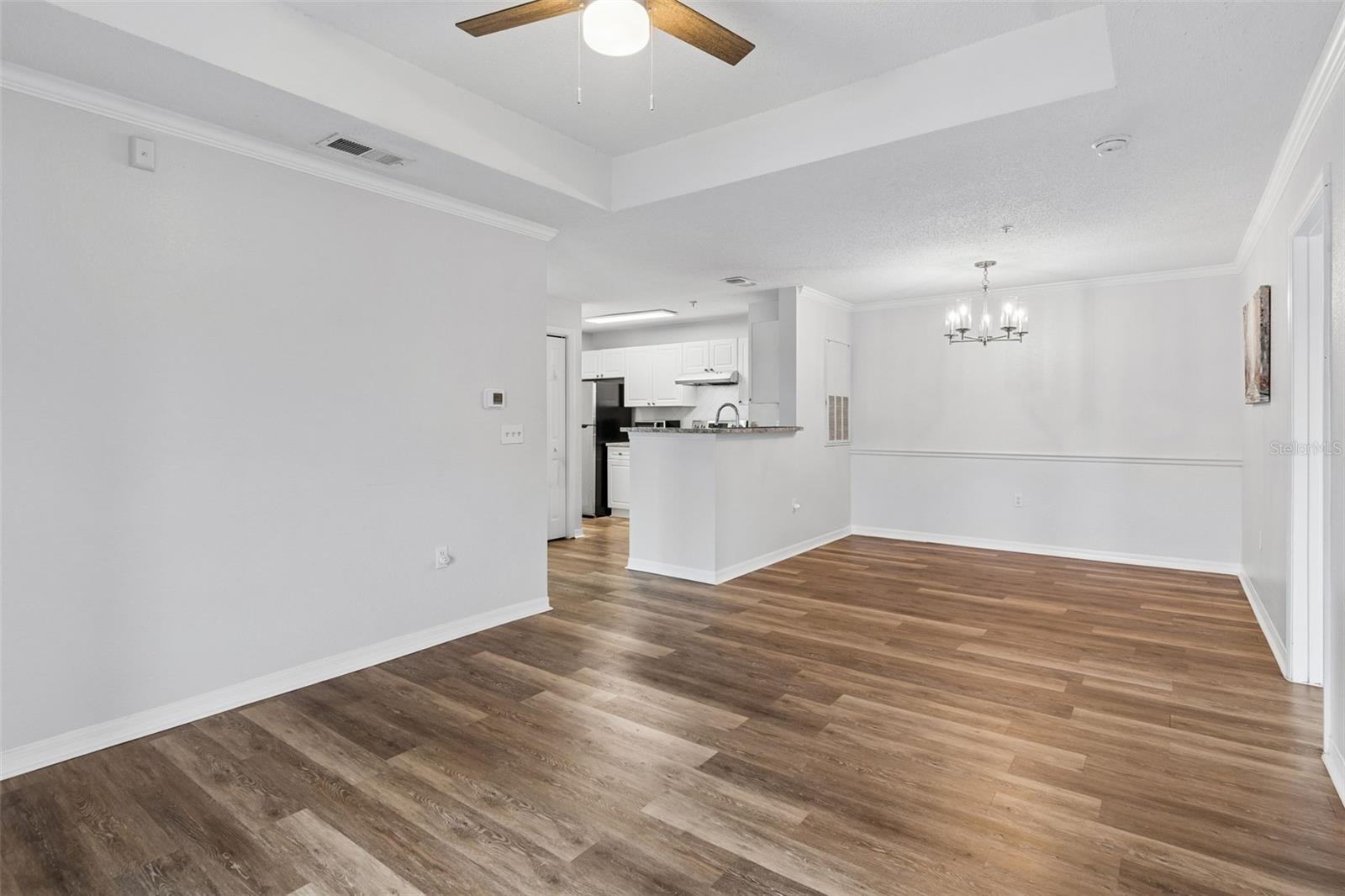 18001 RICHMOND PLACE DR #1030 — photo 13