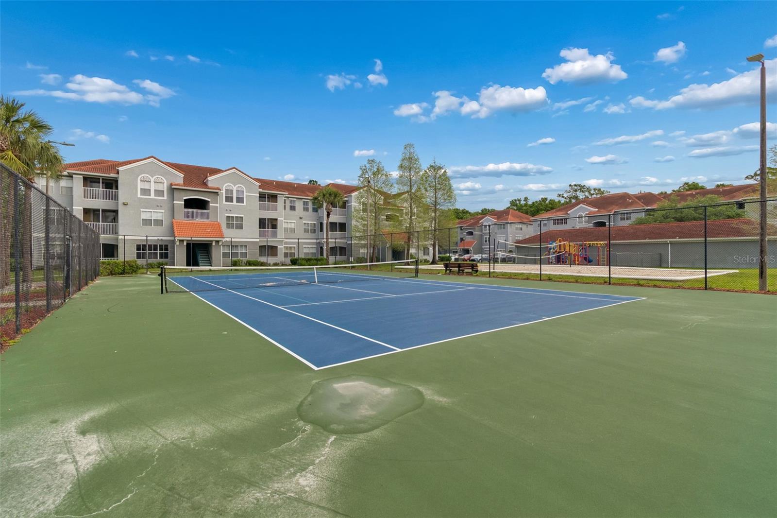 18001 RICHMOND PLACE DR #1030 — photo 32