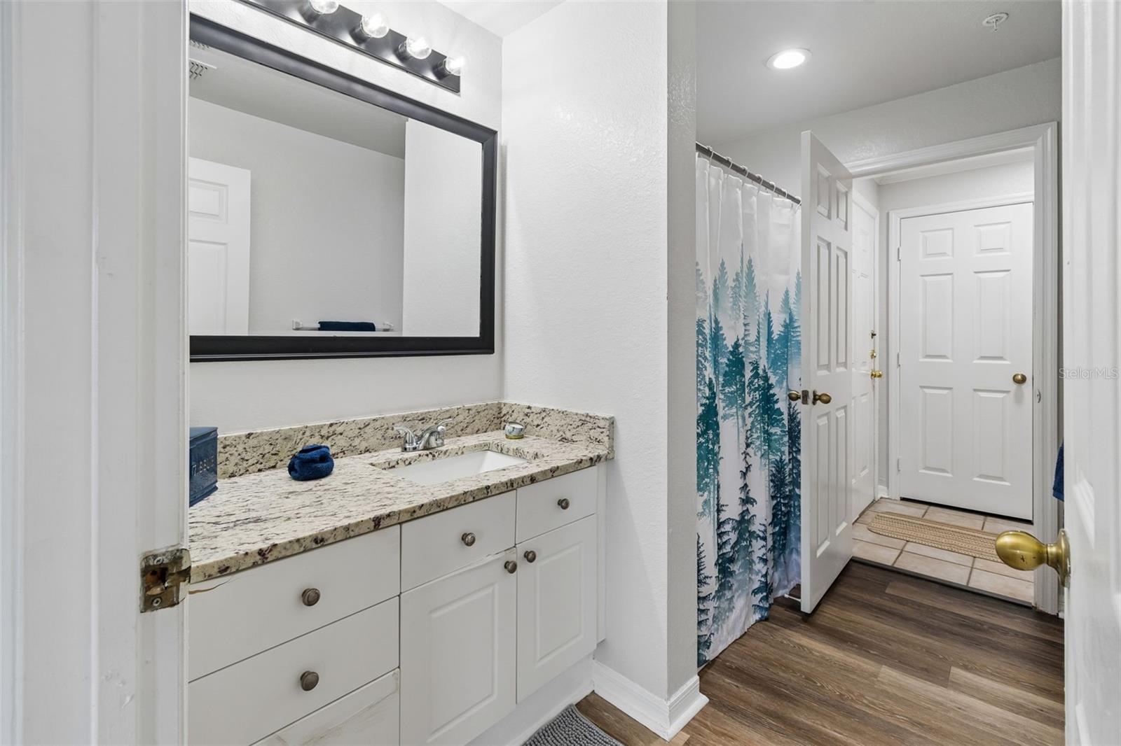 18001 RICHMOND PLACE DR #1030 — photo 24