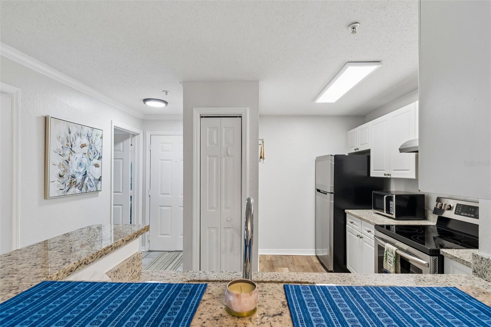 18001 RICHMOND PLACE DR #1030 — photo 8
