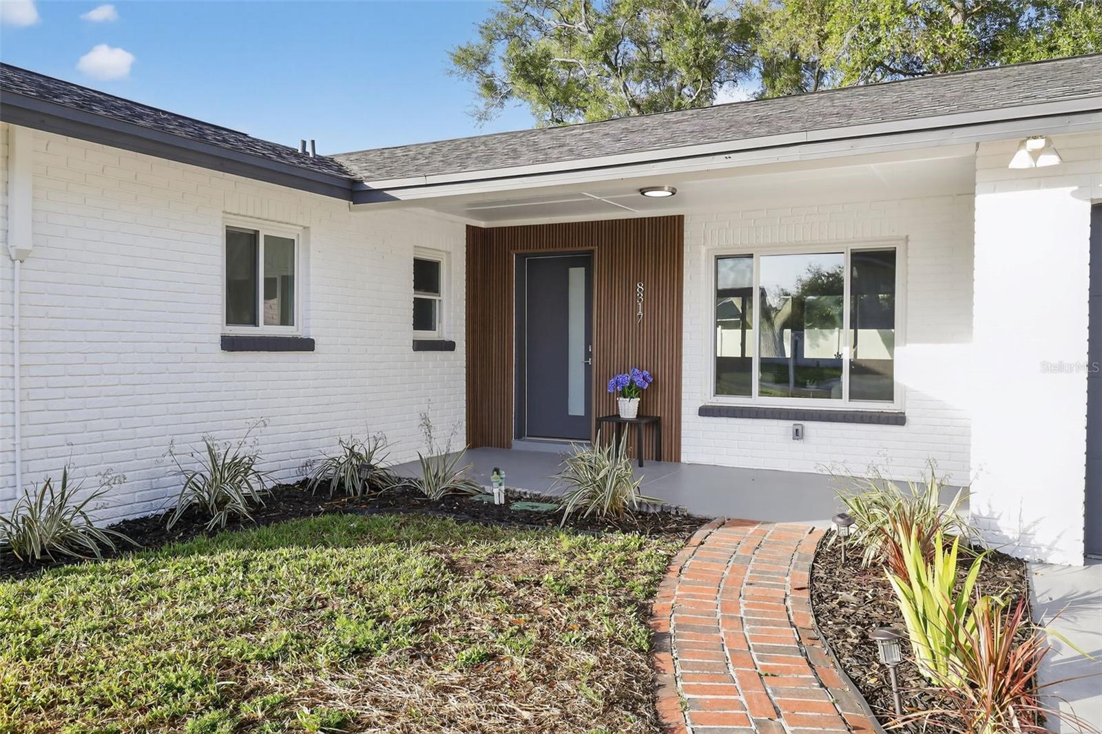 8317 BOXWOOD DR — photo 6