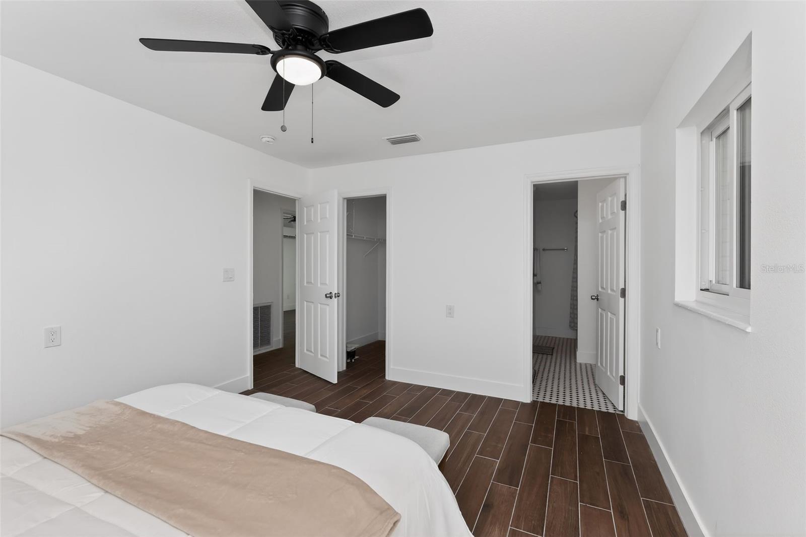 8317 BOXWOOD DR — photo 28