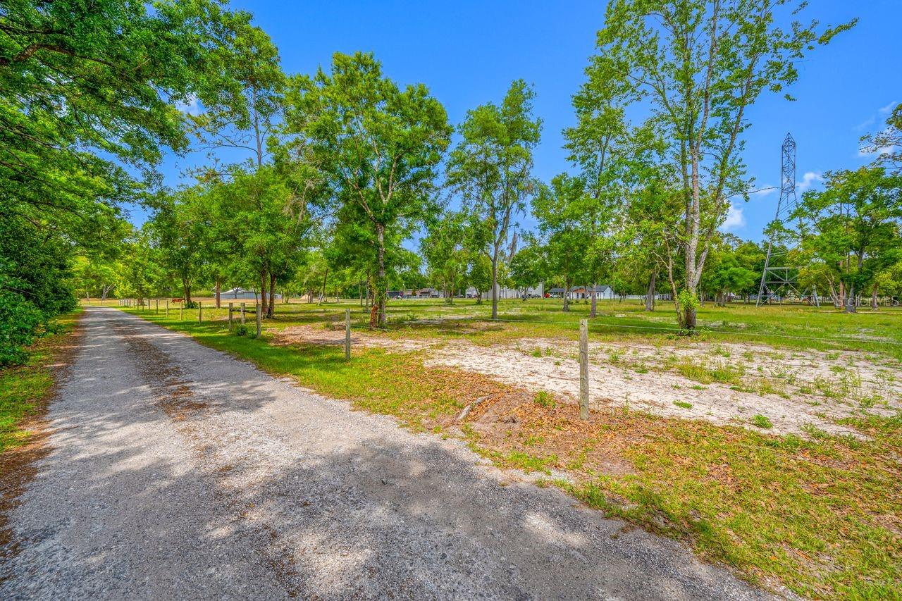 00 HANNA RD — photo 34