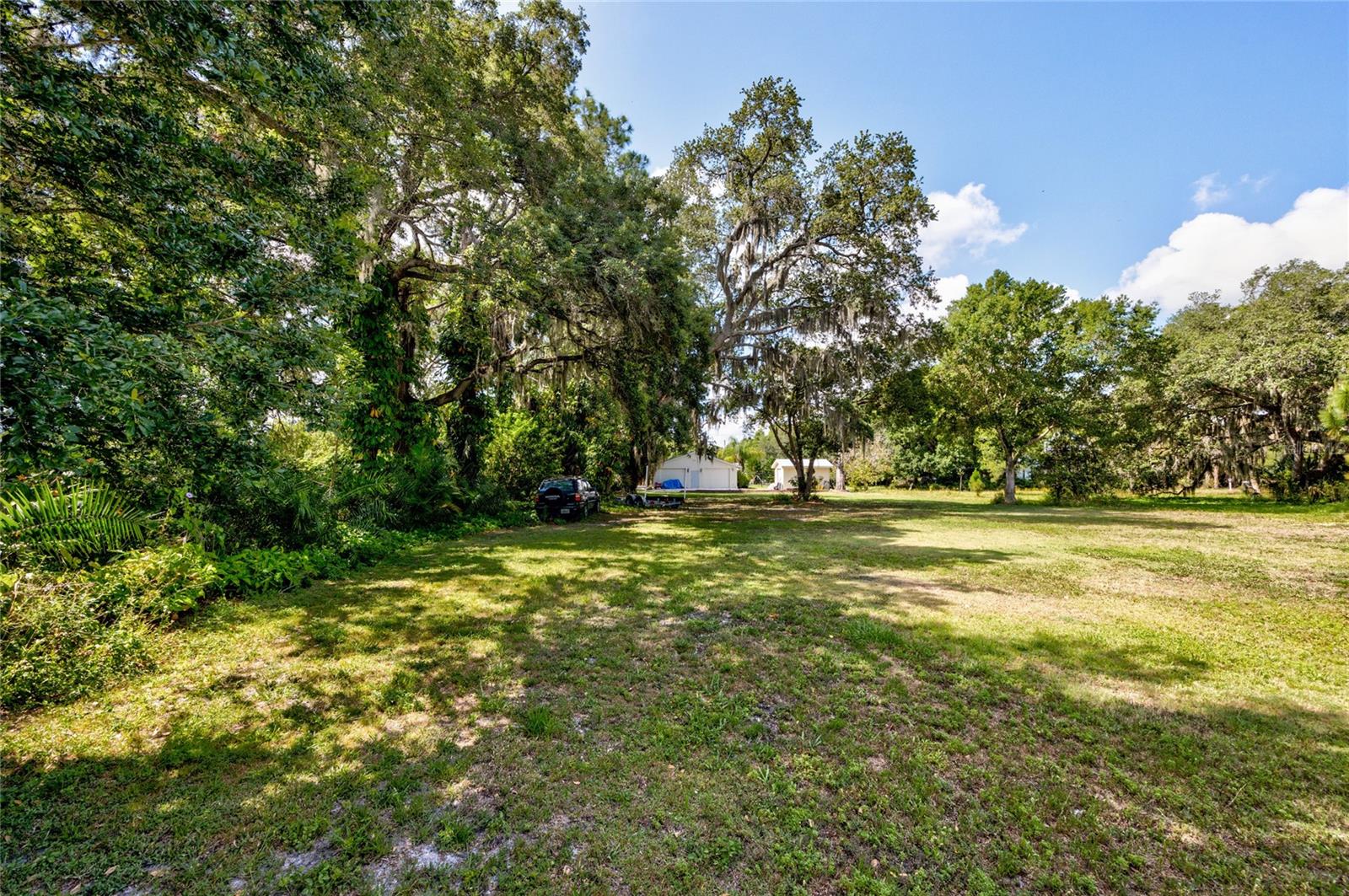 102 DICKMAN DR SW — photo 15