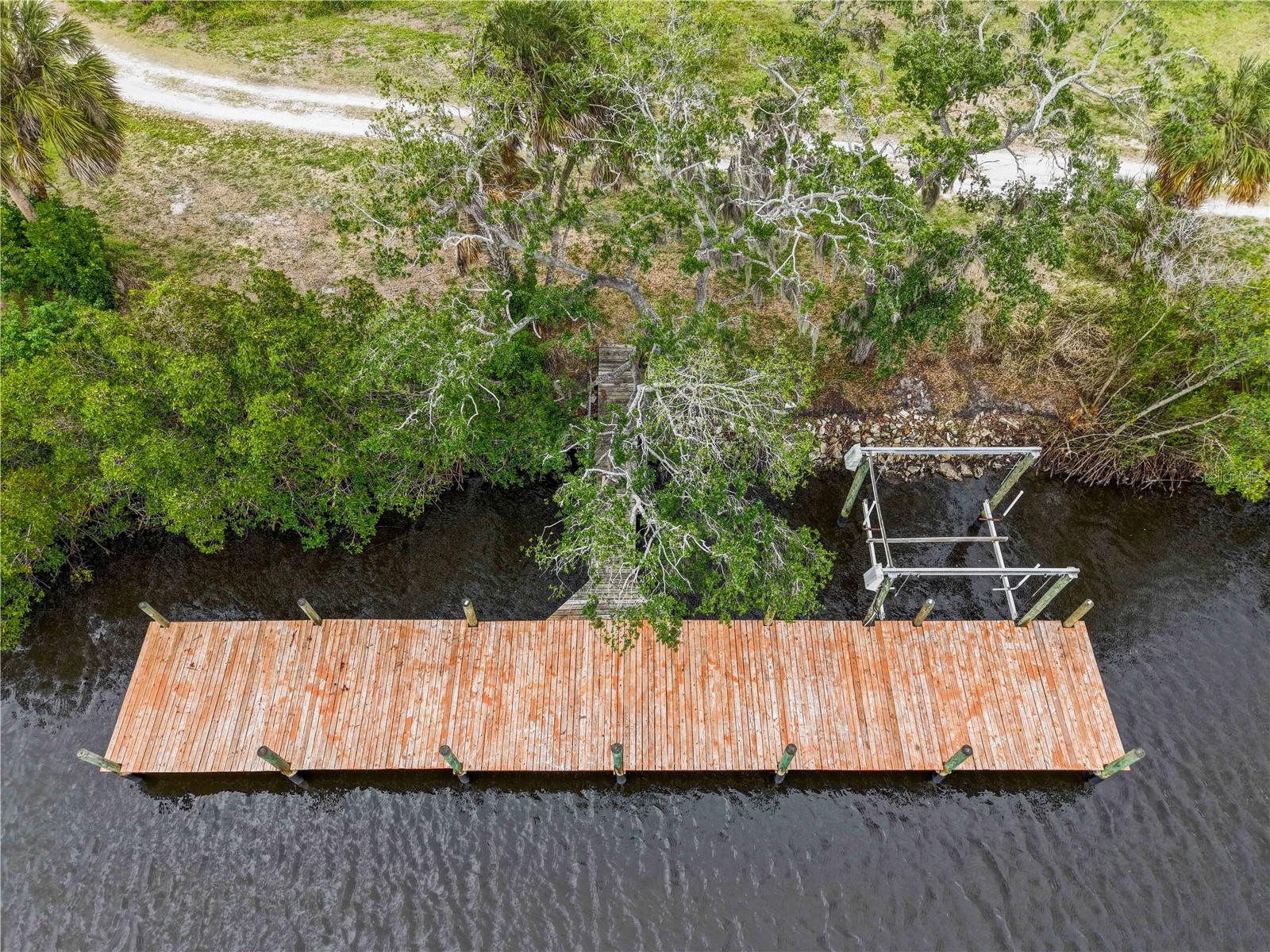 102 DICKMAN DR SW — photo 21