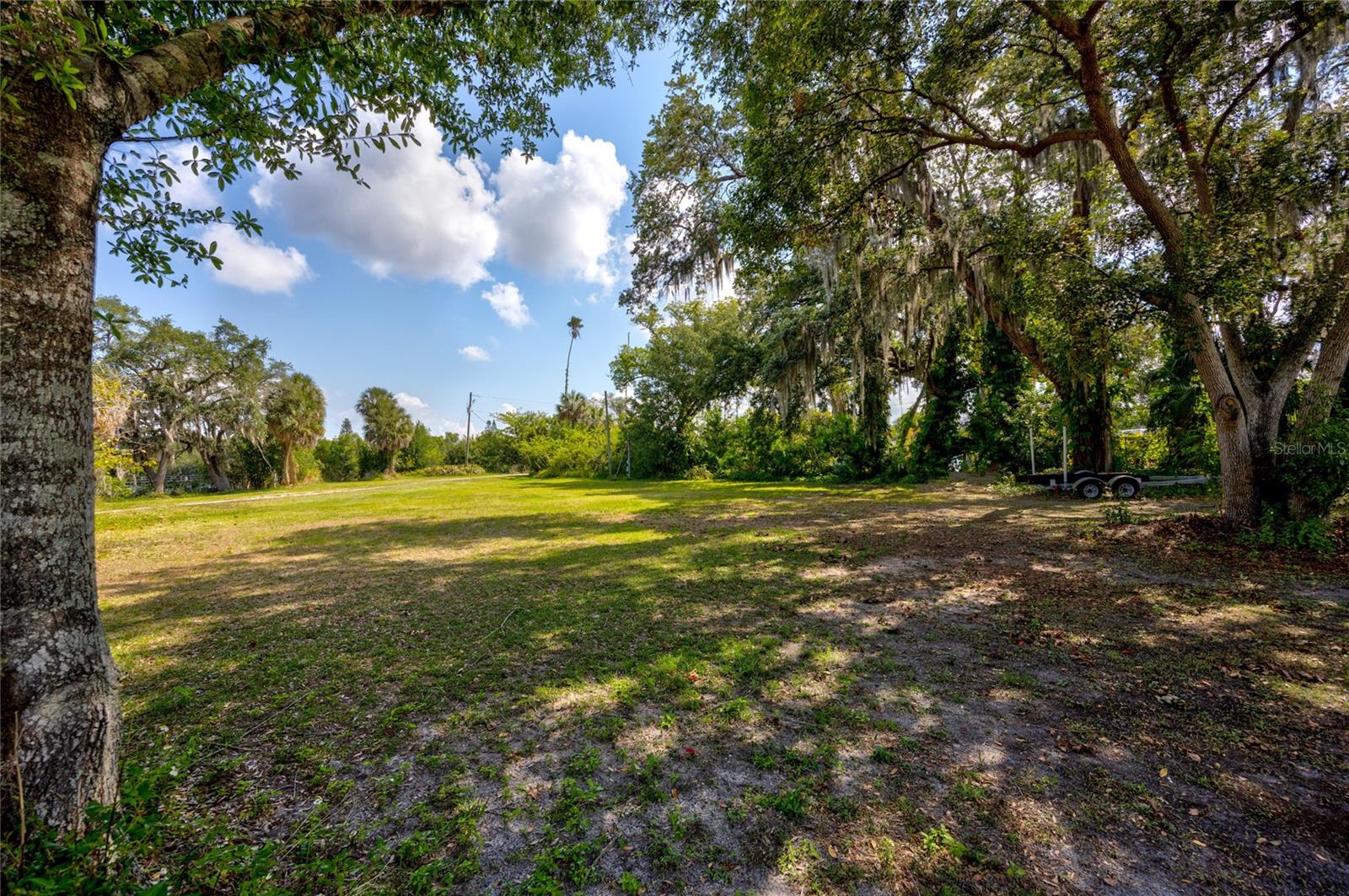102 DICKMAN DR SW — photo 33