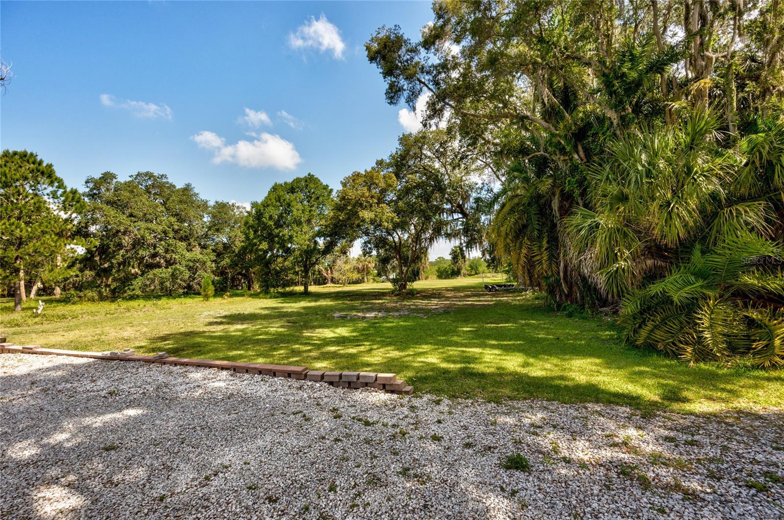 102 DICKMAN DR SW — photo 35