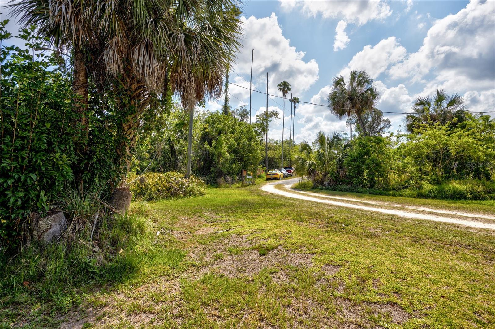102 DICKMAN DR SW — photo 40
