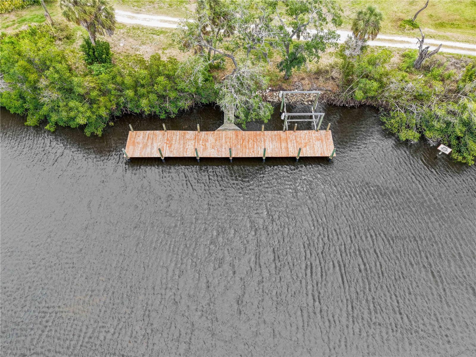 102 DICKMAN DR SW — photo 5