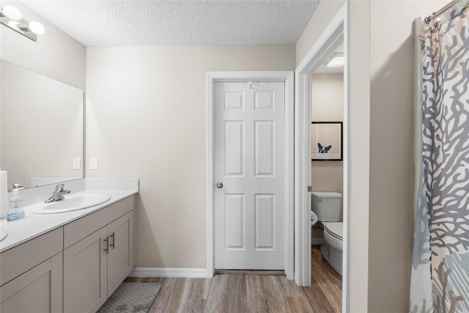 12690 TANNENCREST DR — photo 17