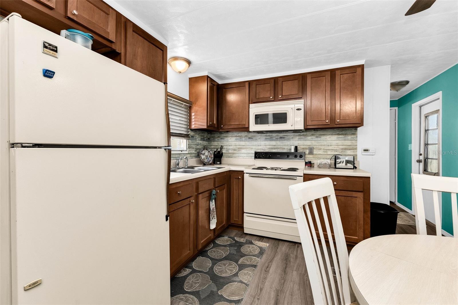 6442 HIKINA DR — photo 23