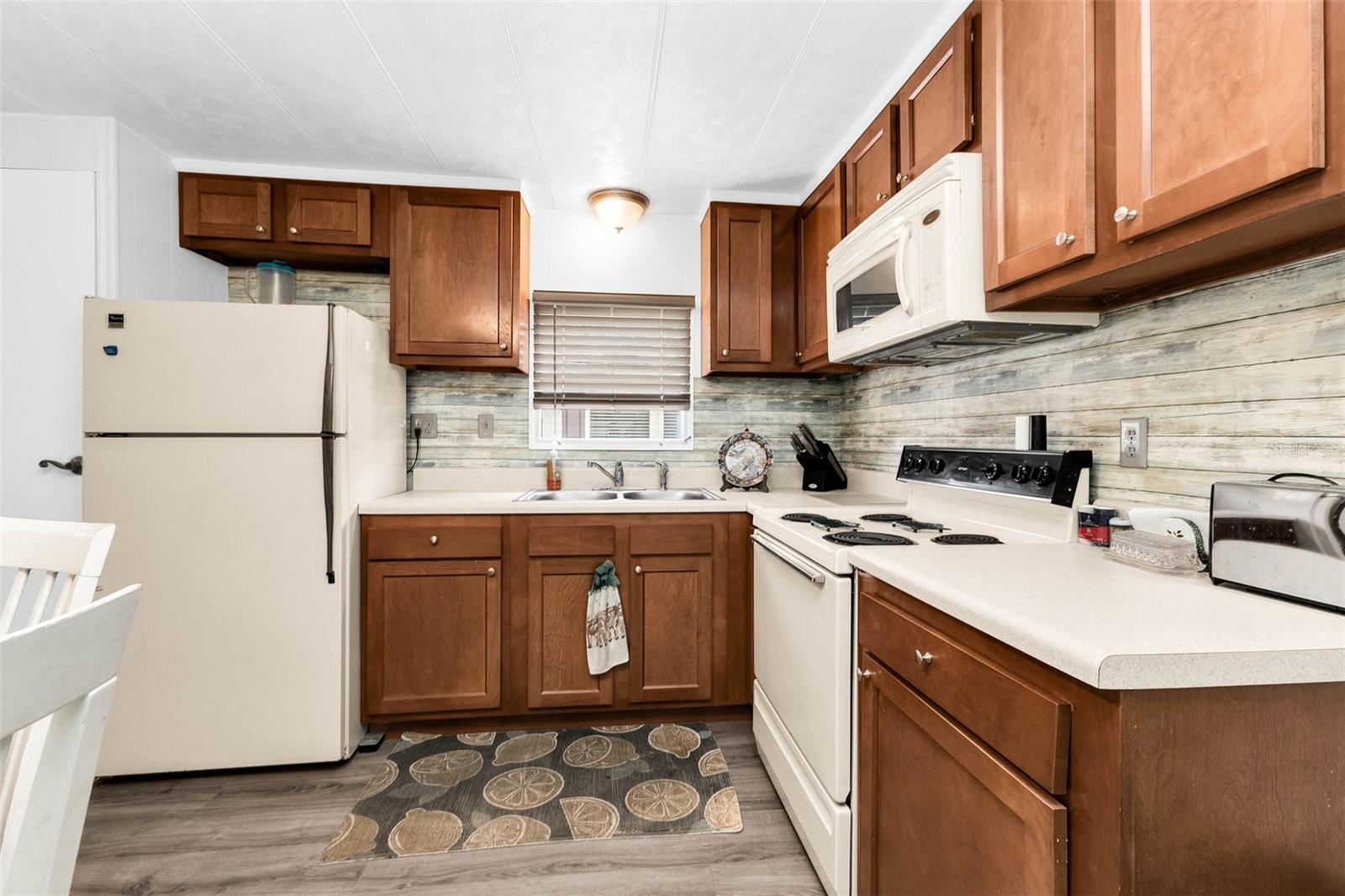 6442 HIKINA DR — photo 4