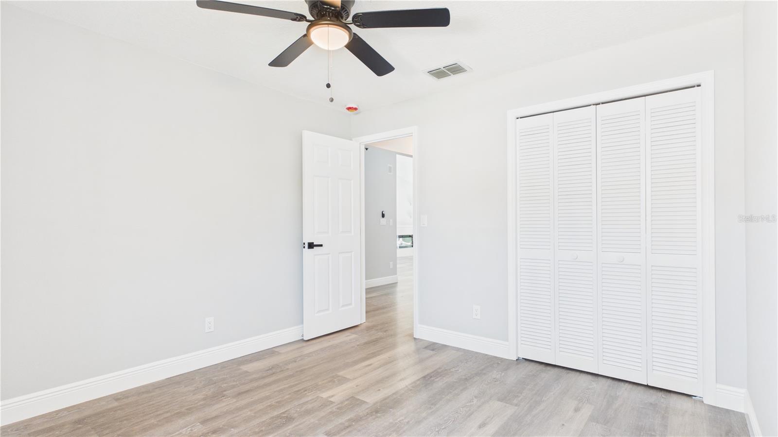 8609 BOYSENBERRY DR — photo 27