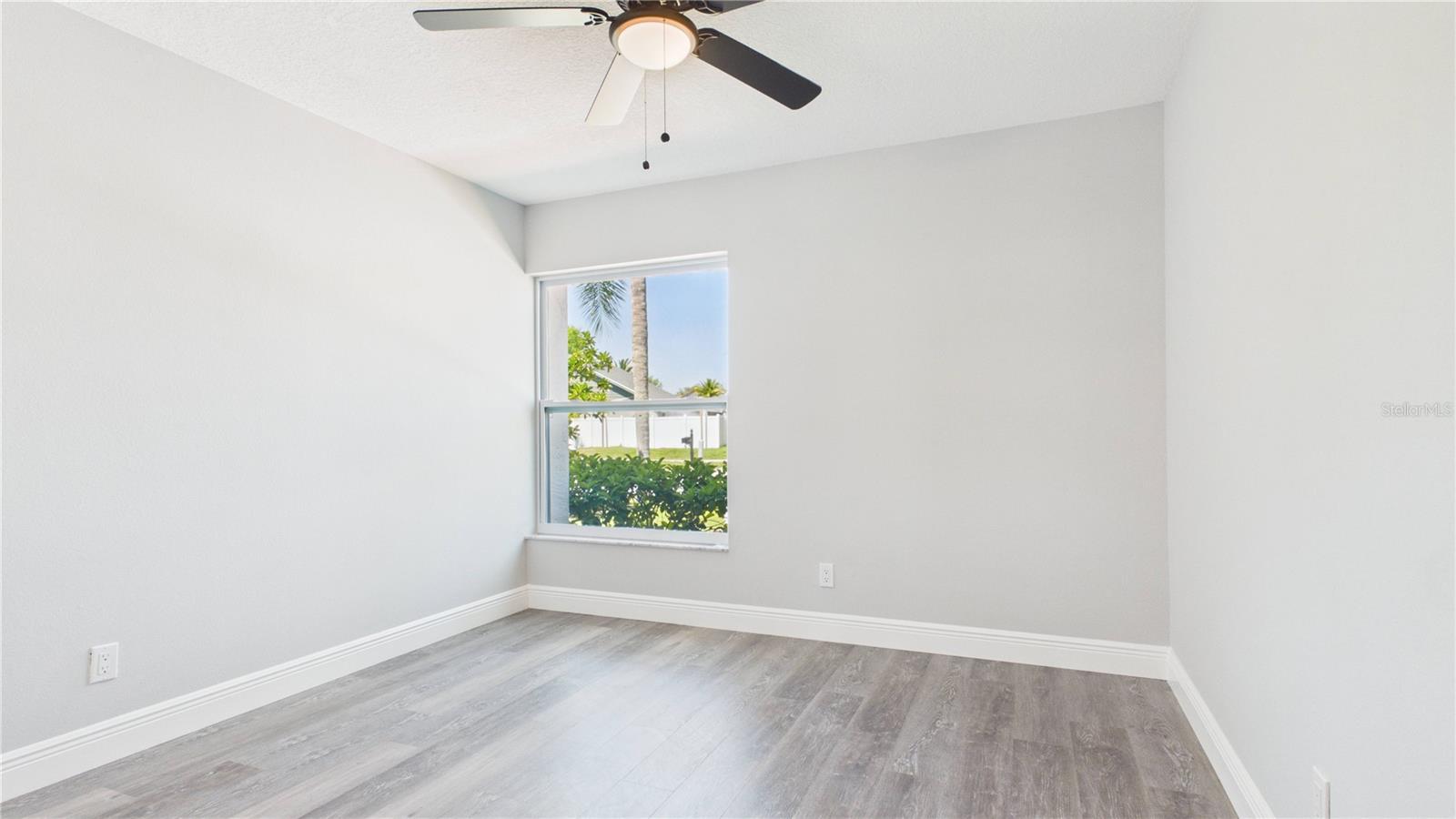 8609 BOYSENBERRY DR — photo 29