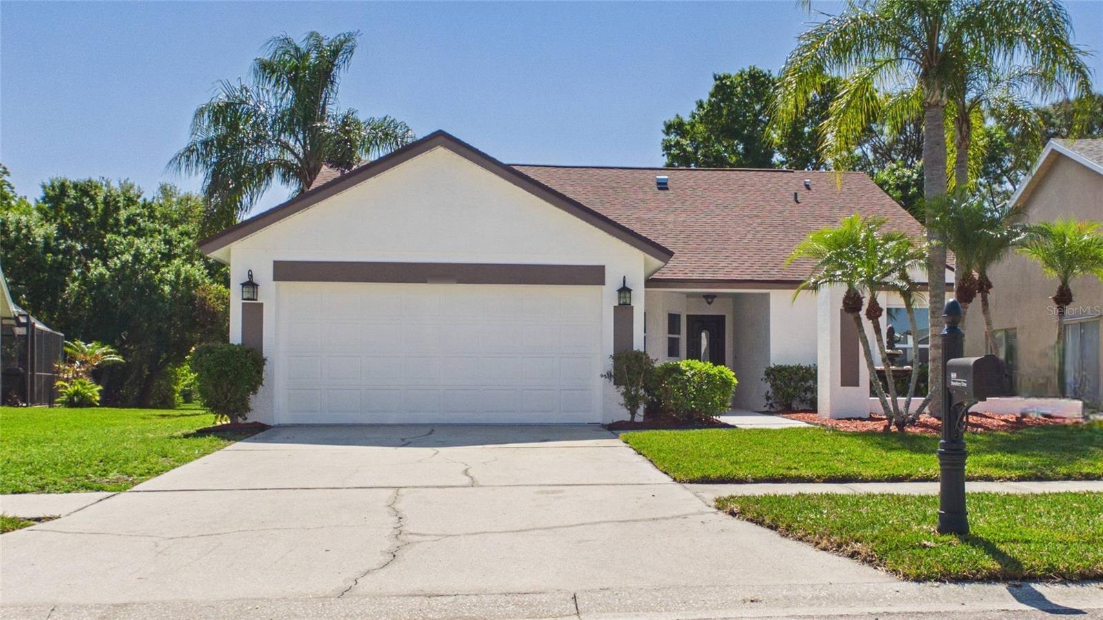 8609 BOYSENBERRY DR — photo 2