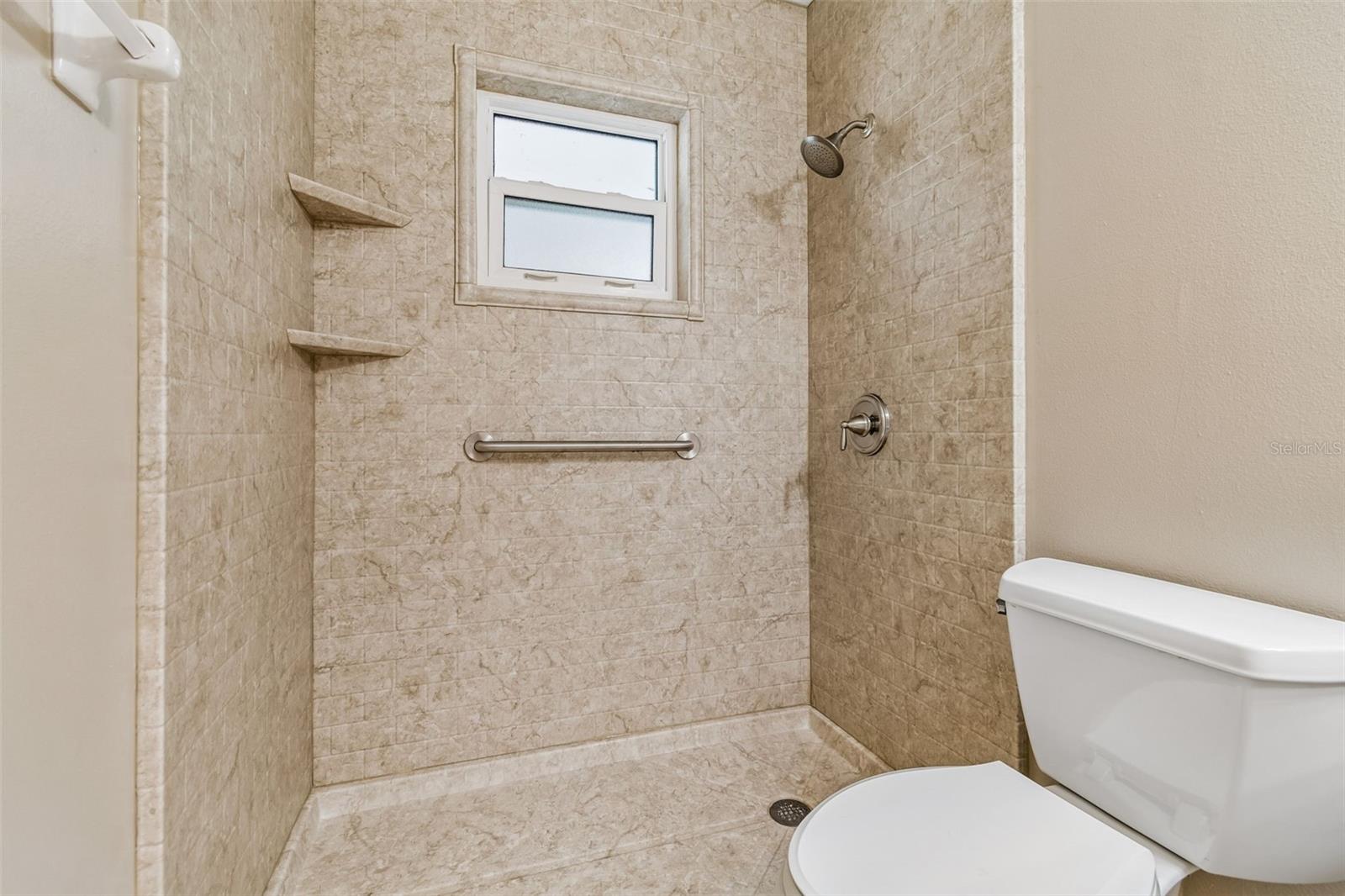 209 GENET CT — photo 25