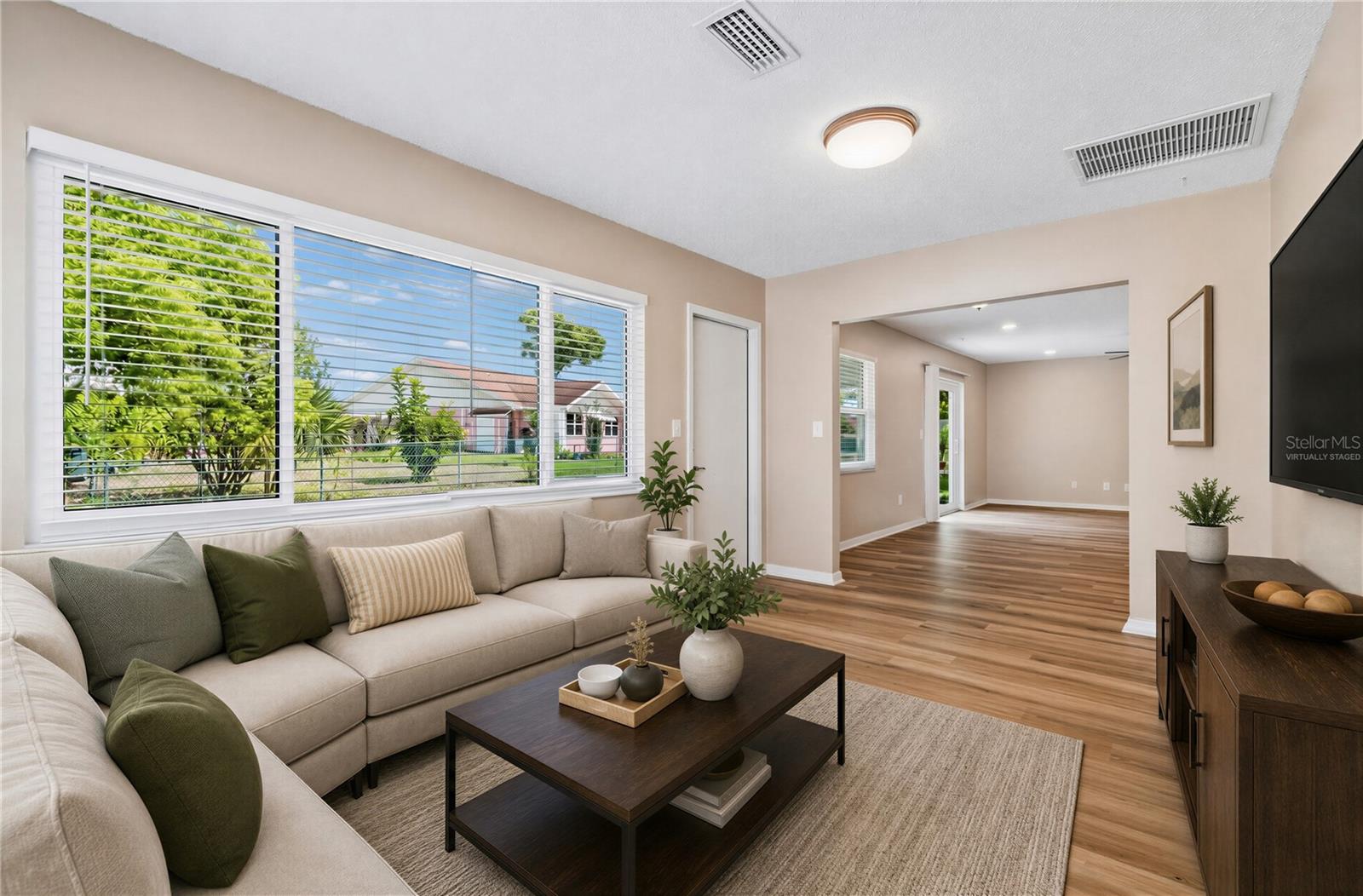 209 GENET CT — photo 9