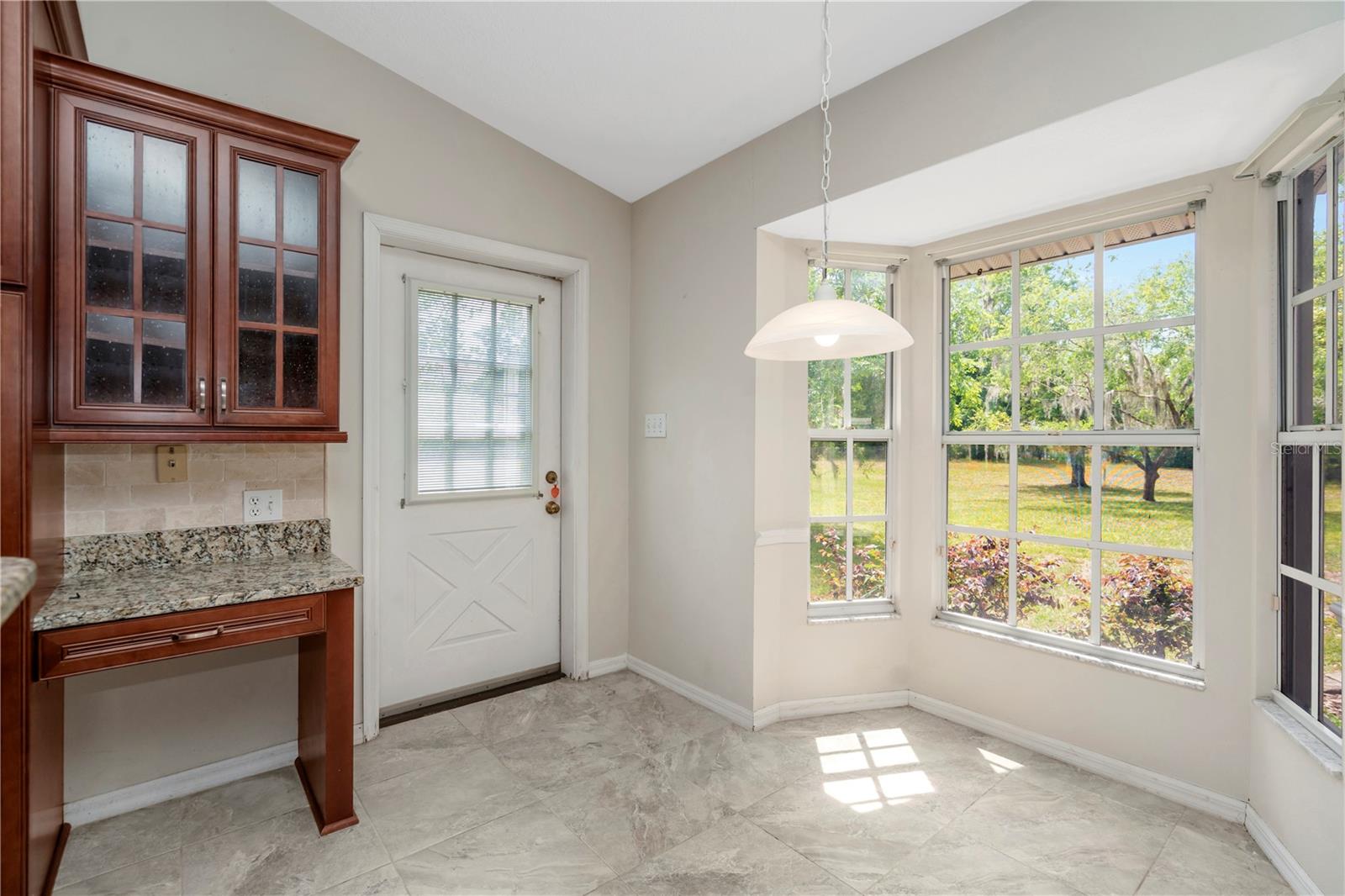 785 DUQUE RD — photo 11