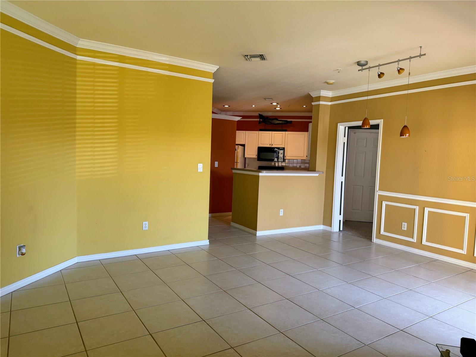 4333 BAYSIDE VILLAGE DR #229 — photo 7