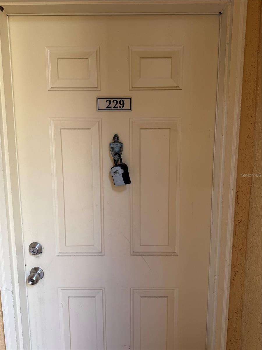 4333 BAYSIDE VILLAGE DR #229 — photo 4