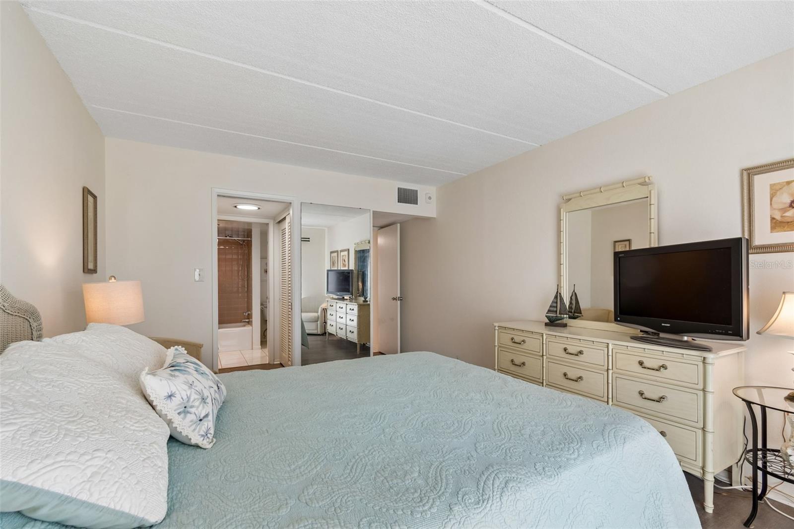 2944 W BAY DR #106 — photo 40