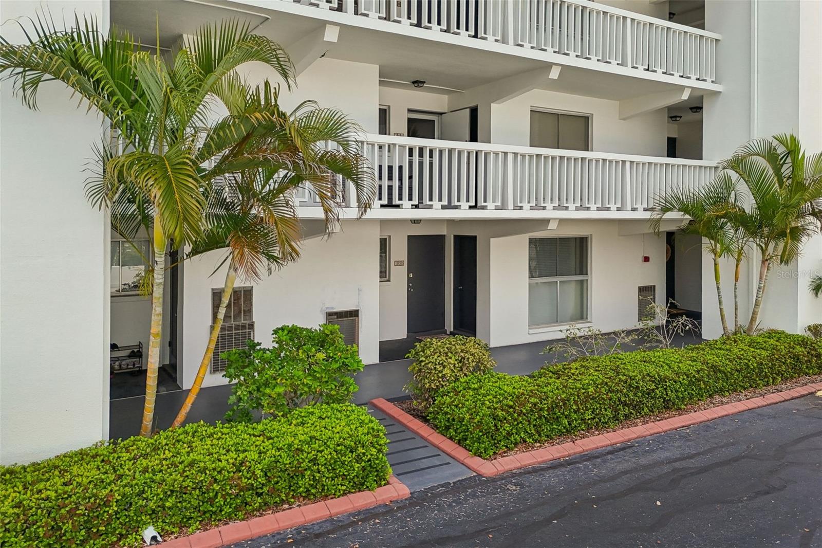 2944 W BAY DR #106 — photo 5