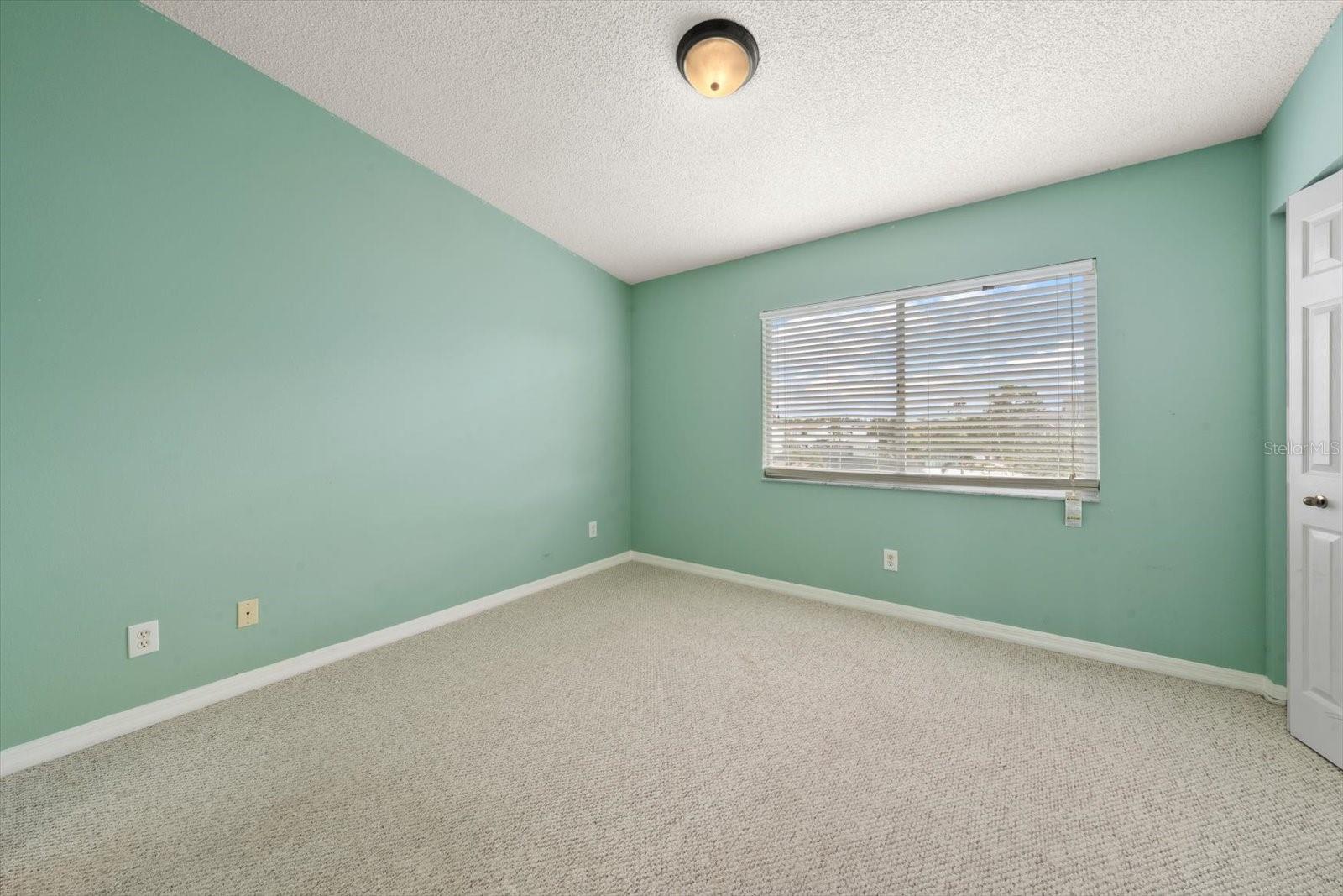 124 MARCDALE BLVD — photo 12
