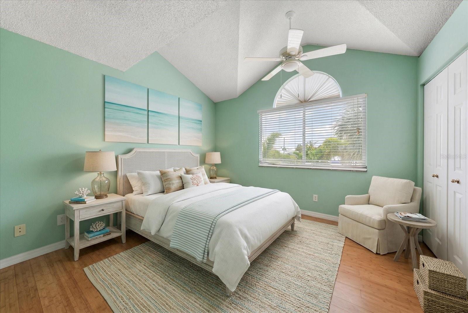 124 MARCDALE BLVD — photo 35