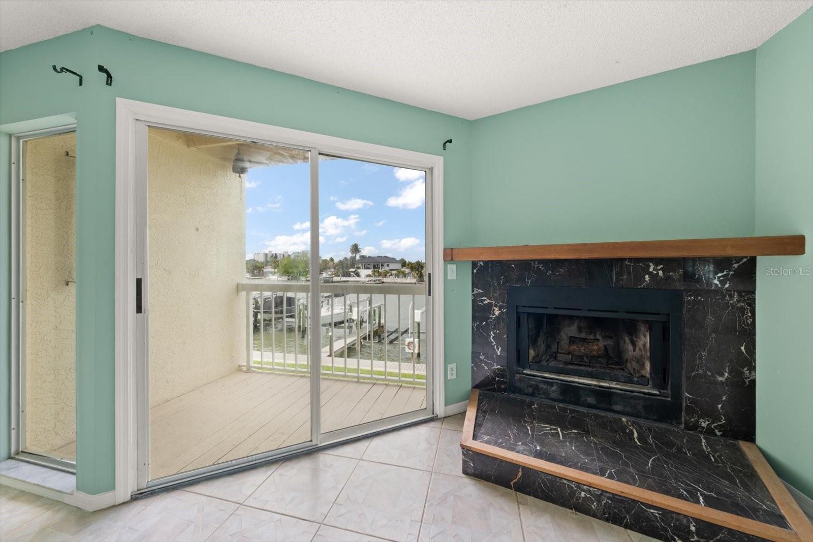 124 MARCDALE BLVD — photo 11