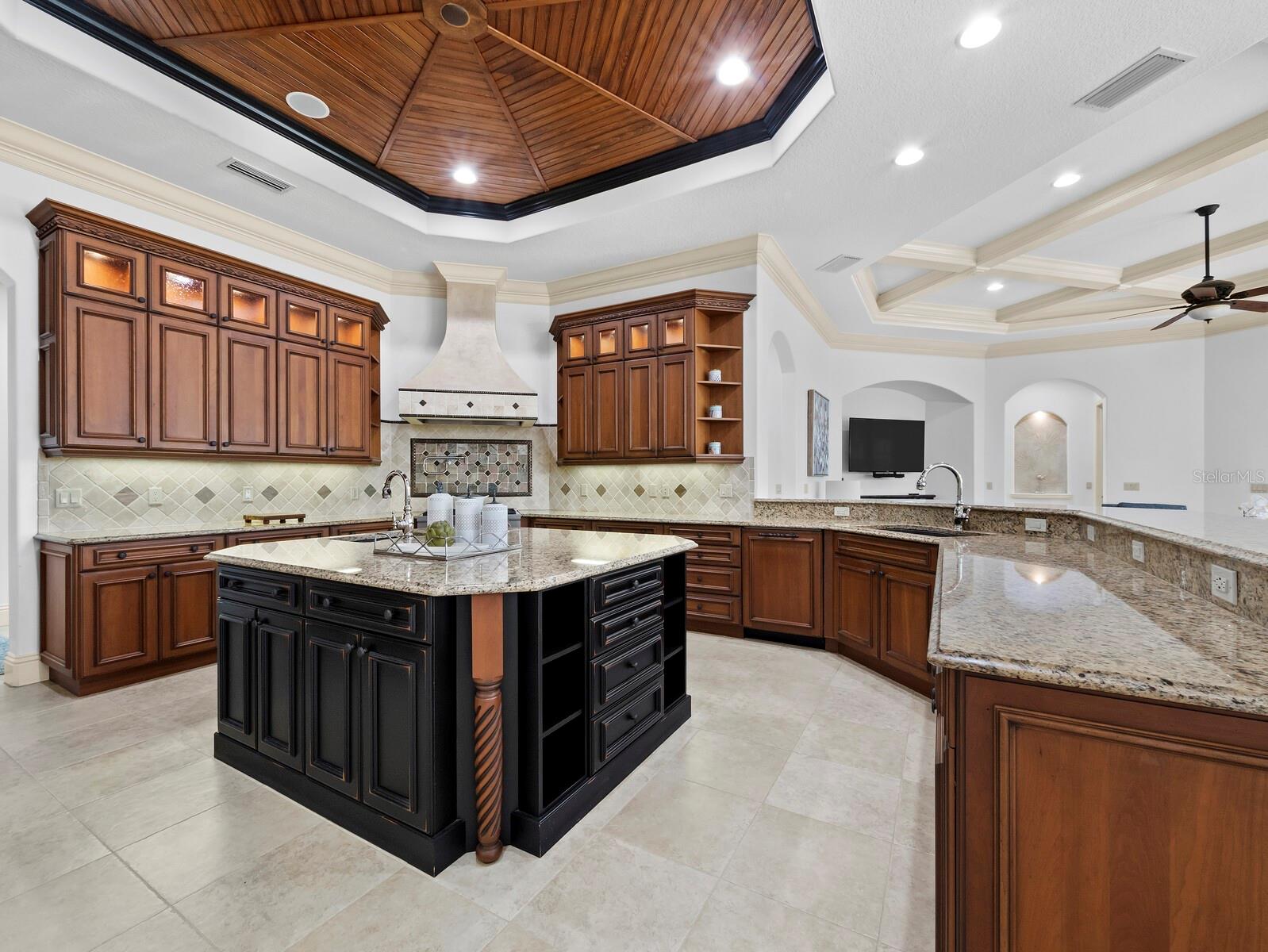 3129 FOUNDERS CLUB DR — photo 16