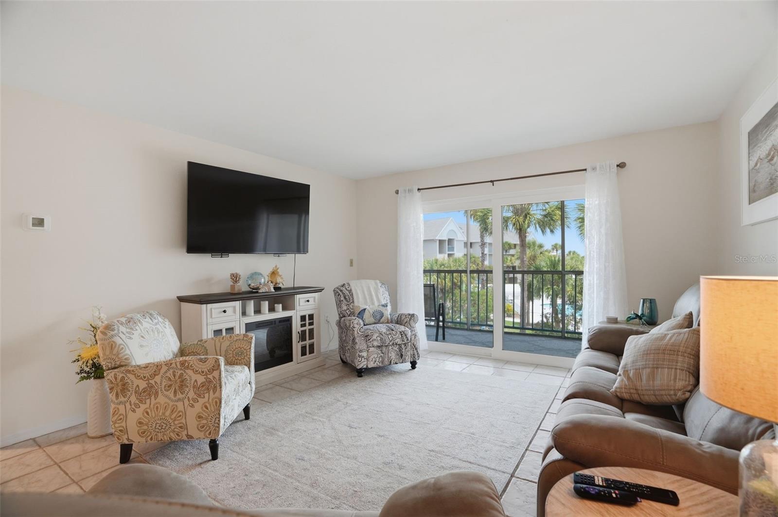5557 SEA FOREST DR #215 — photo 15