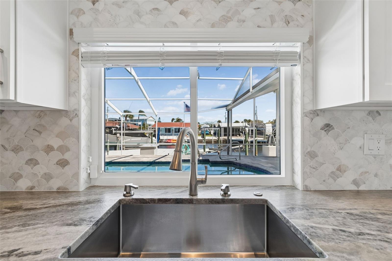 8034 BRIGHTON DR — photo 31
