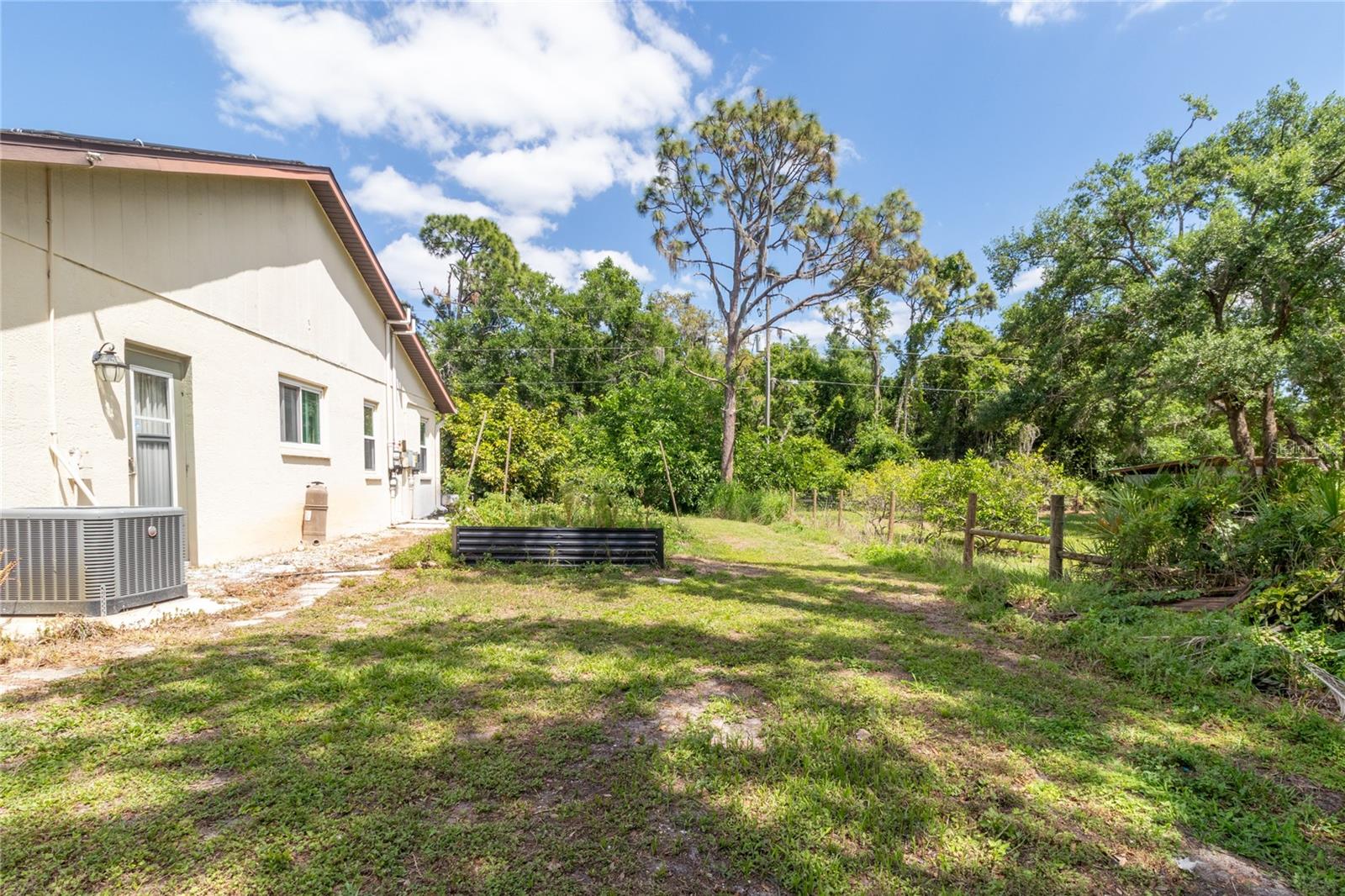 5910 BELLA RD — photo 43
