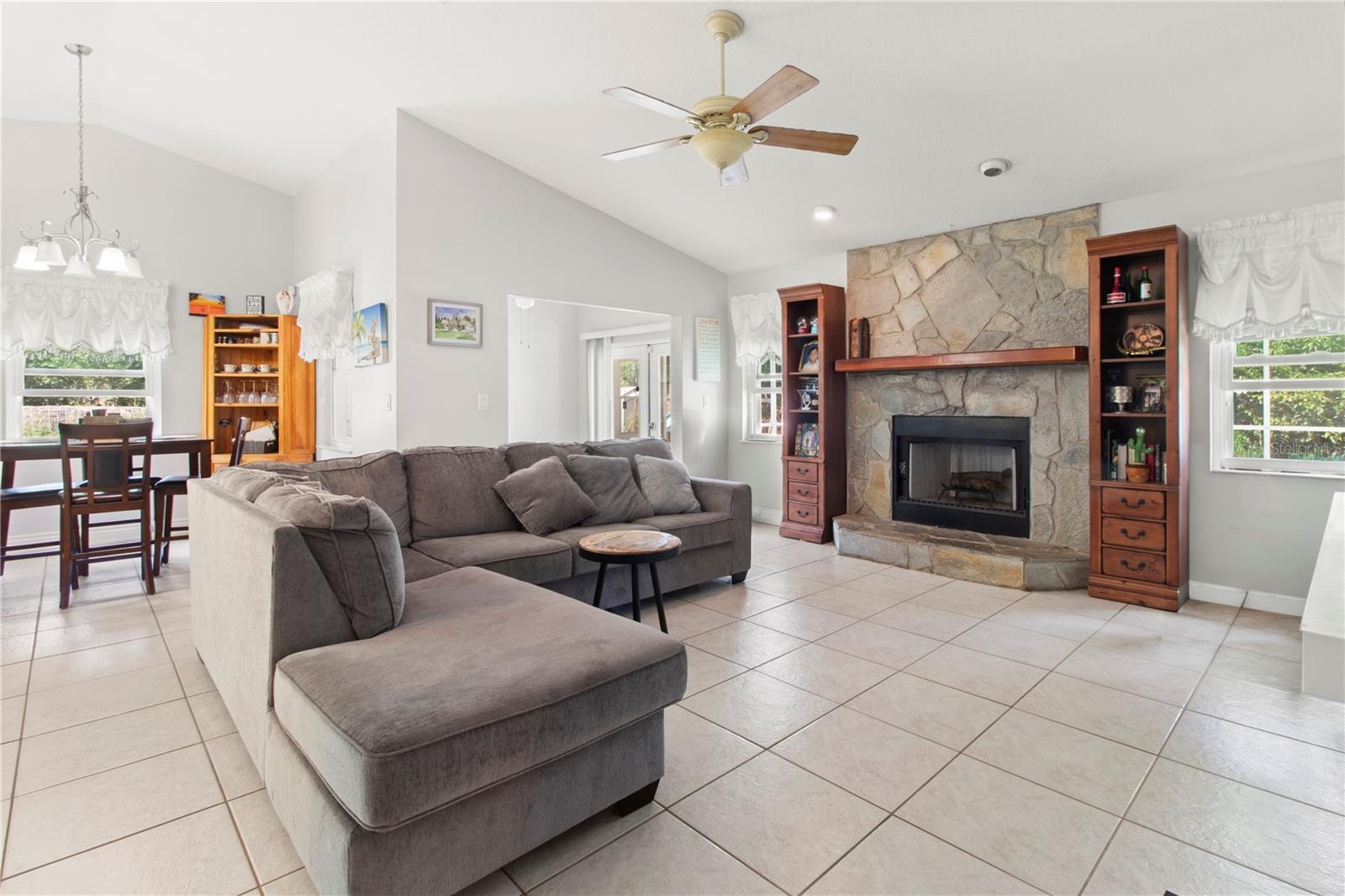 5910 BELLA RD — photo 16