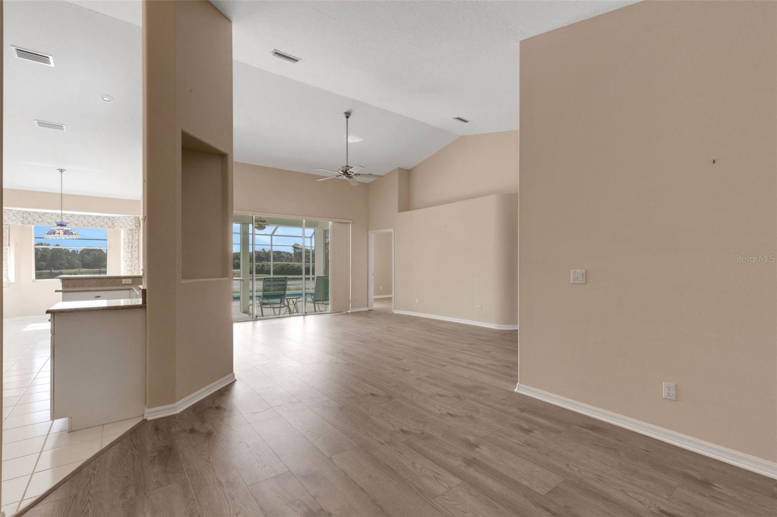 8976 WHITEMARSH AVE — photo 25