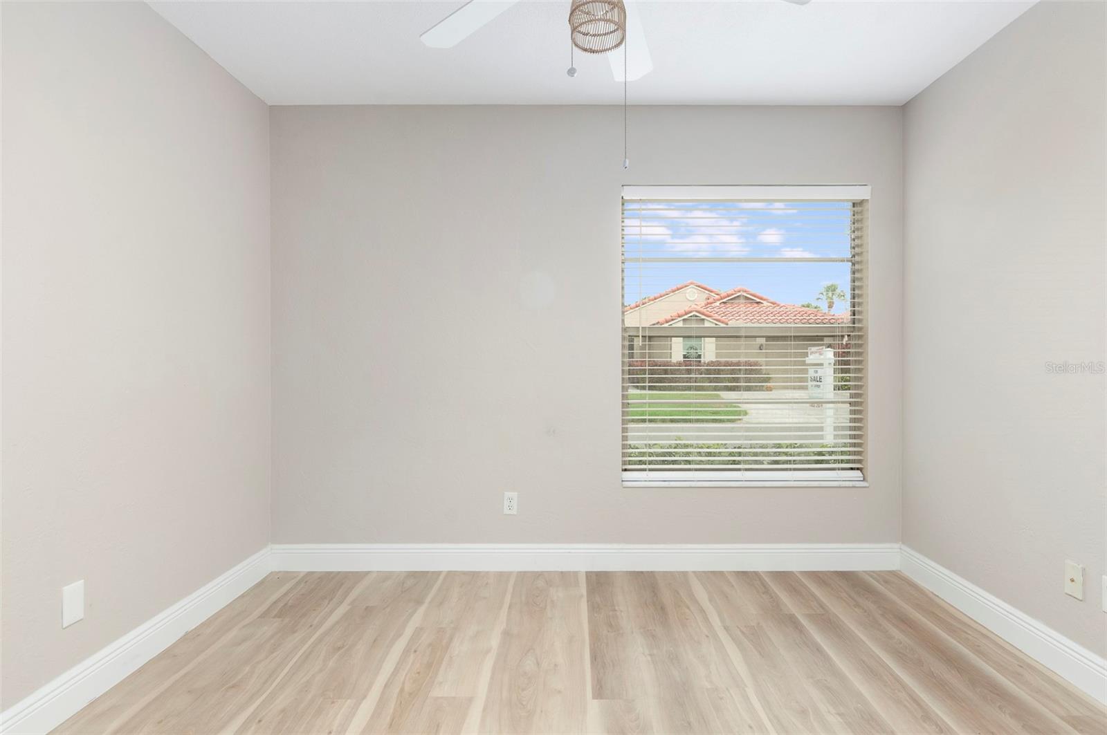 491 ST TROPEZ CIR NE — photo 17