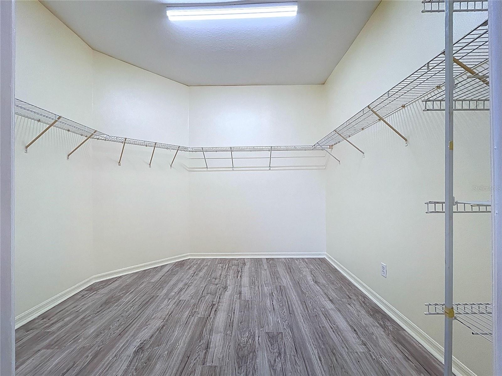 27509 EDENFIELD DR — photo 28