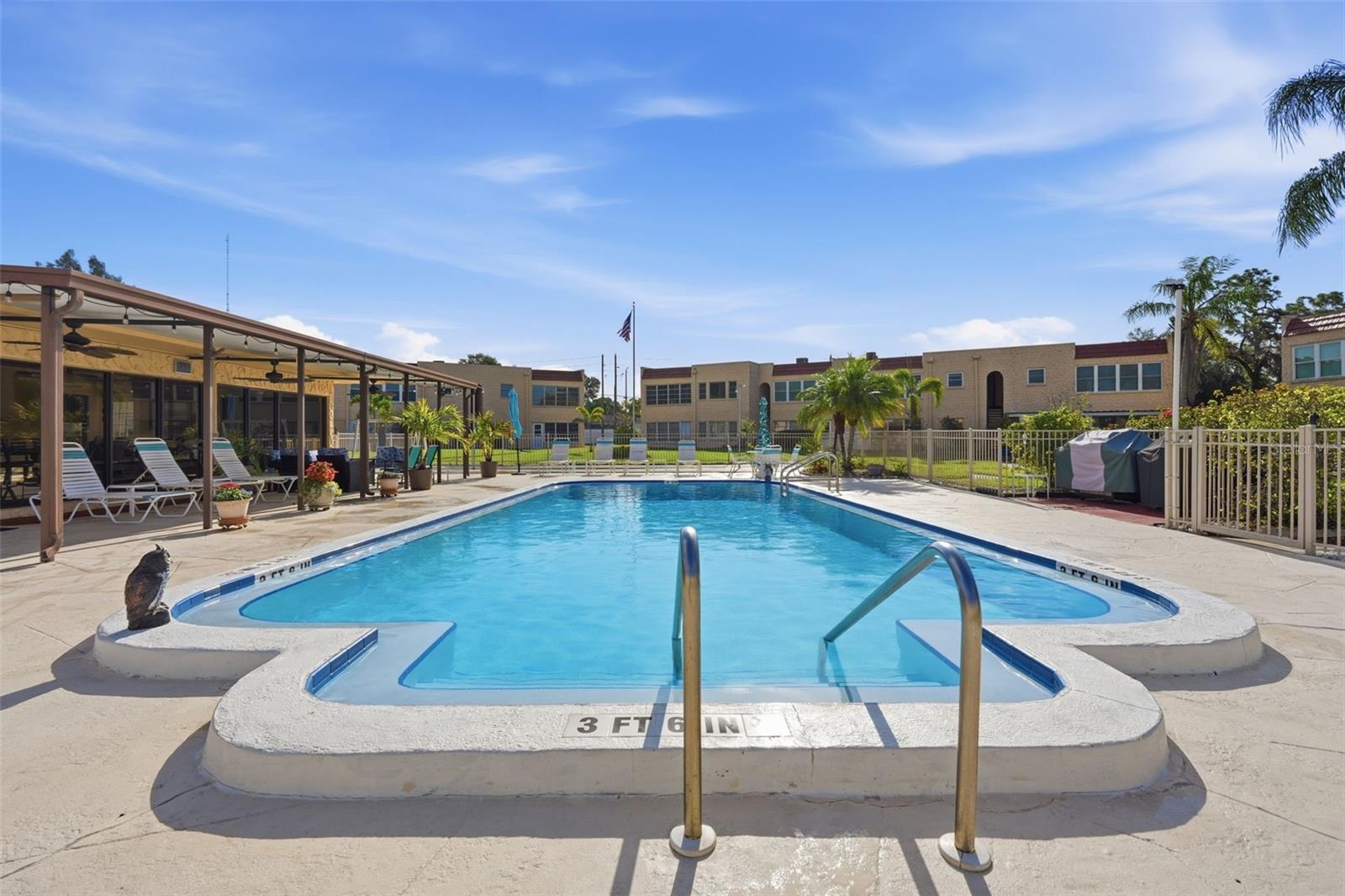 212 CEDARWOOD CIR #212 — photo 42