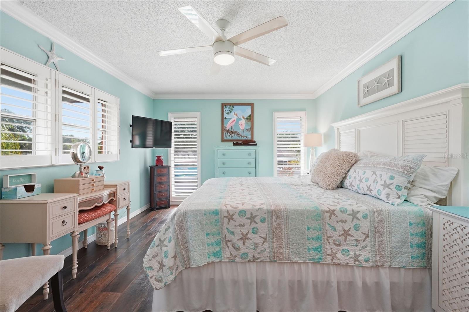 212 CEDARWOOD CIR #212 — photo 35