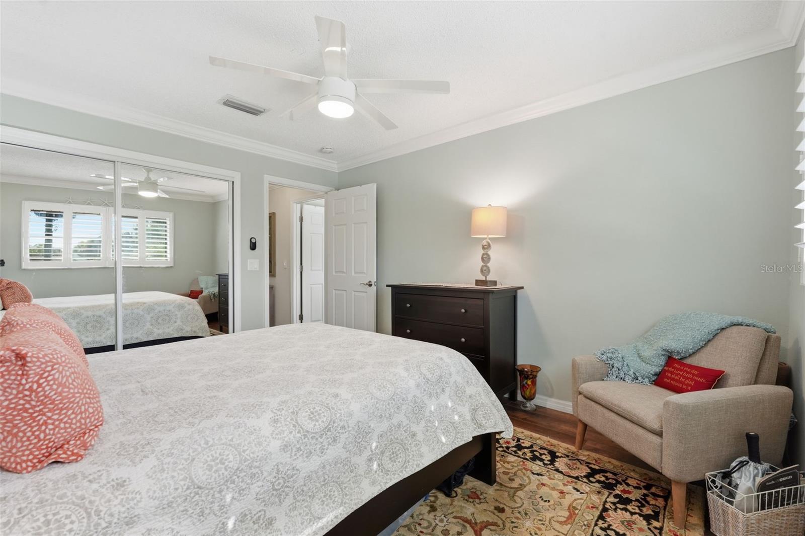 212 CEDARWOOD CIR #212 — photo 37