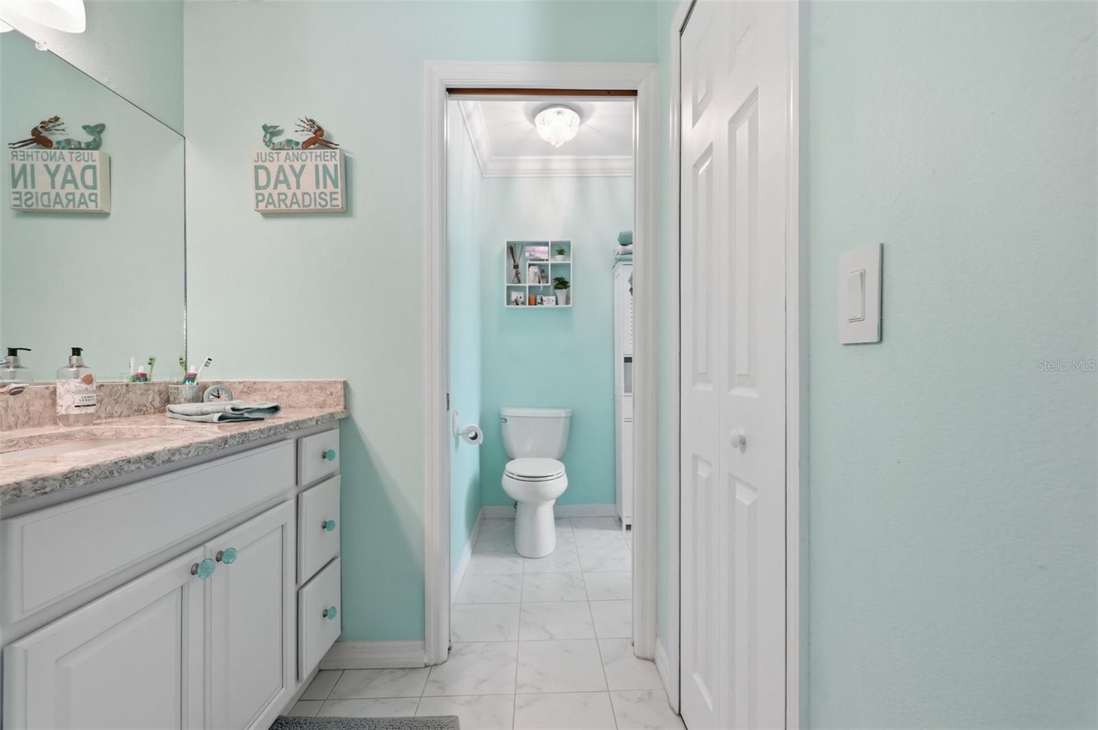 212 CEDARWOOD CIR #212 — photo 33