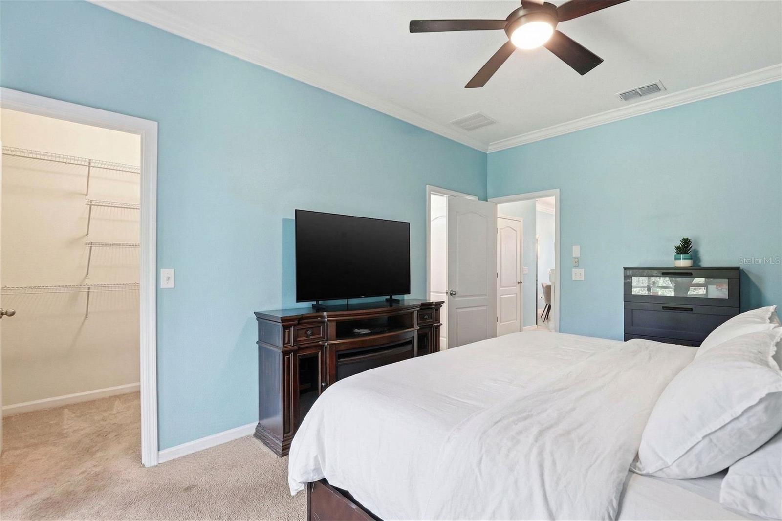 4390 FENNWOOD CT — photo 26