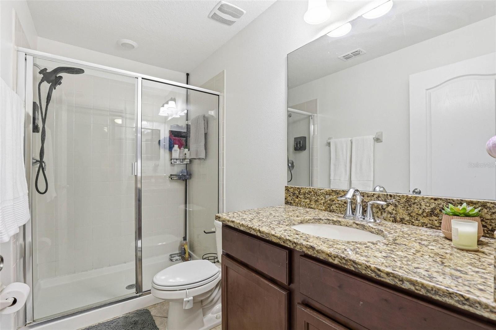 4390 FENNWOOD CT — photo 36