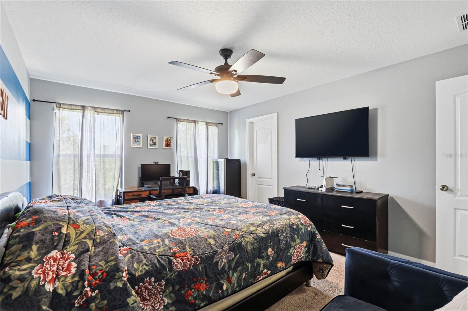 4390 FENNWOOD CT — photo 35
