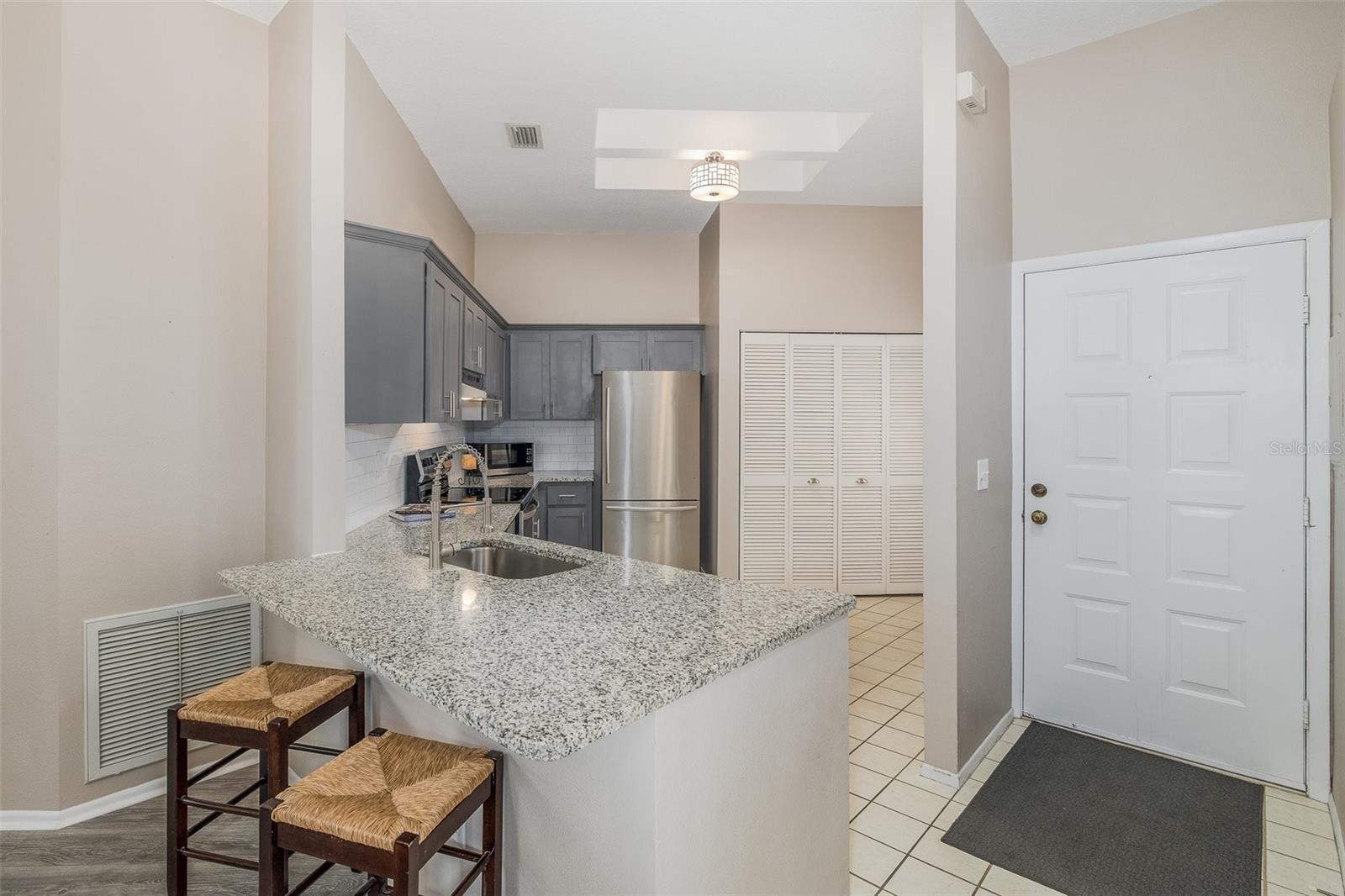 3843 GOLDFINCH CT — photo 9